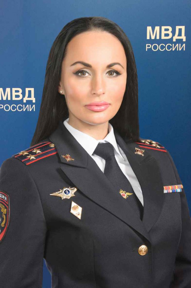 Какое-то дикое количество нахлебников в погонах в стране...