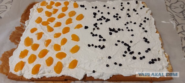 Рулет меренговый