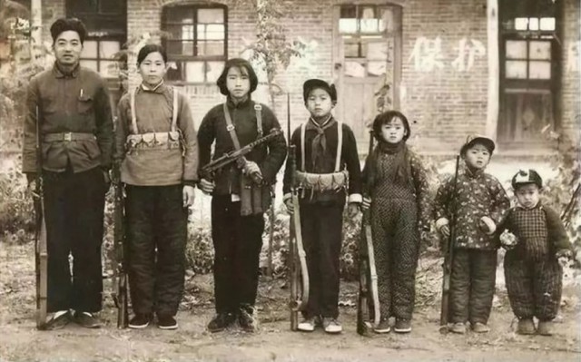 Просто старые фото - XVIII. Чёрно-белая история