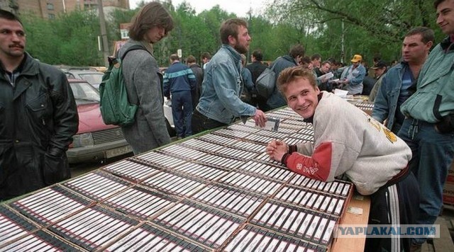 Самые просматриваемые видеокассеты VHS на видиках в 90-е.