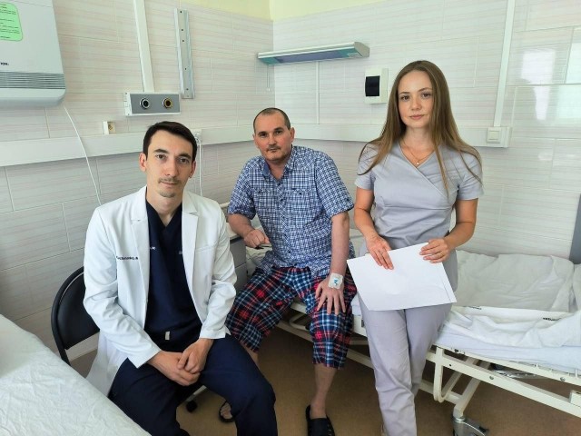 Врач из Новосибирска спас мужчину, у которого 418 раз останавливалось сердце (!) за четыре месяца