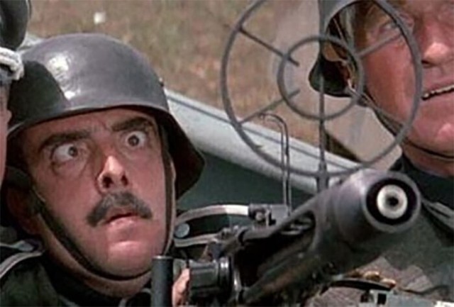 Кувейт чествует воздушного аса, которому посчастливилось за один боевой вылет сбить сразу три американских истребителя F-15