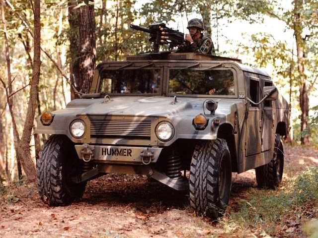 К 55-летию автомобильной компании AM General  - история Хаммера