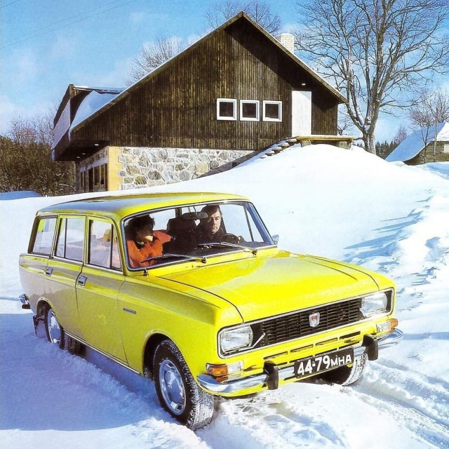Фотохроника "загнивающего совка". Часть 11. Советские автомобили