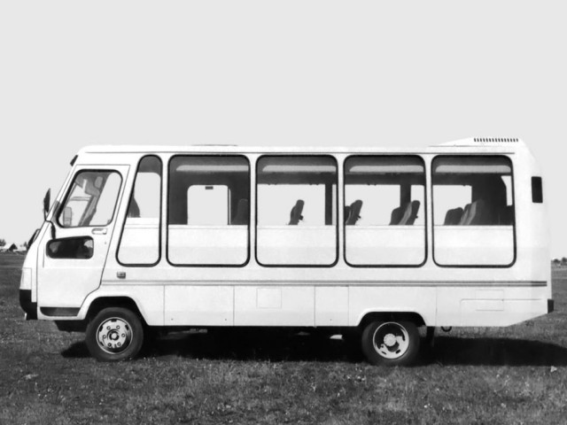 Игра на ЯПе: Угадай АВТО-8