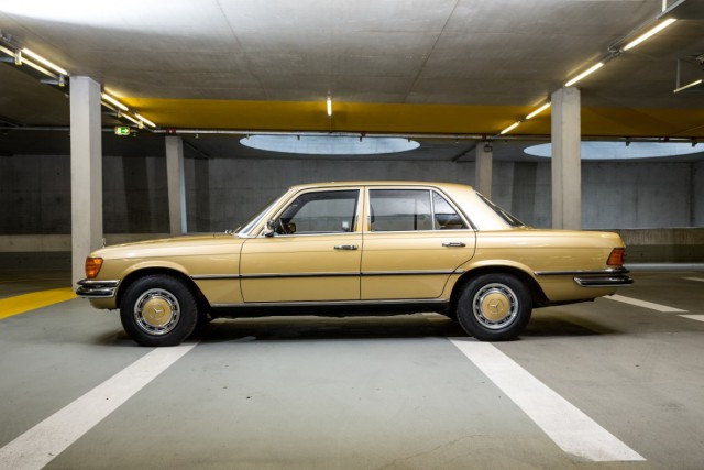Распродажа Mercedes-Benz