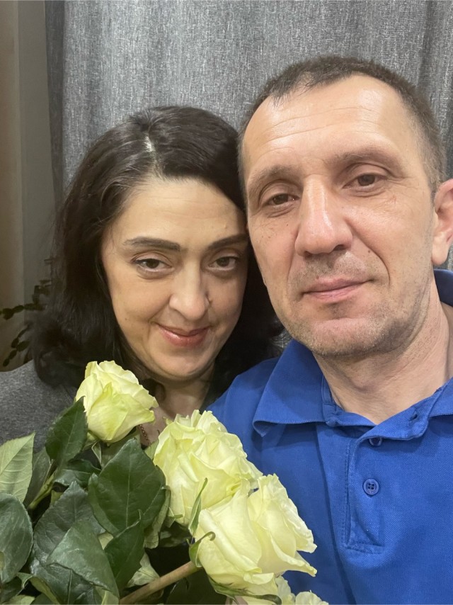А как вы со своей "Бабой Ягой" познакомились?