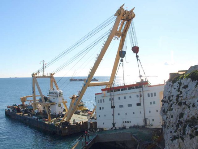 Эпическое крушение балкера MV Fedra на мысе Европа