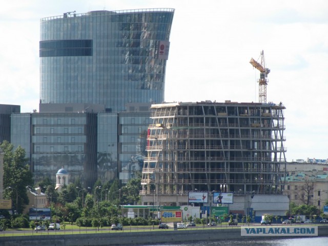 В Петербурге засыпают море