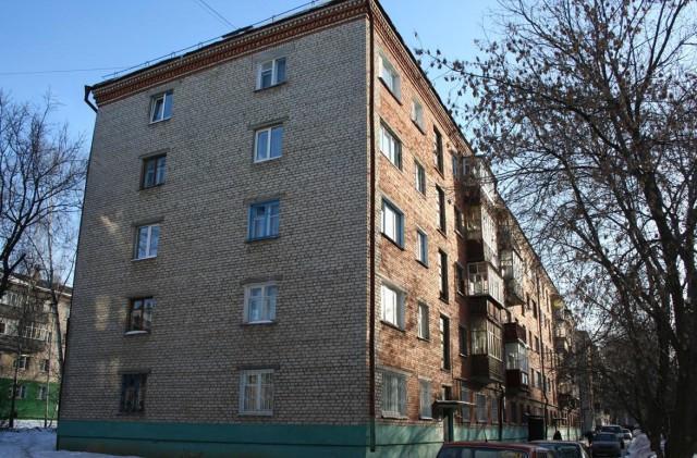 Трагедия в Ижевске - обрушился подъезд 9-этажного дома