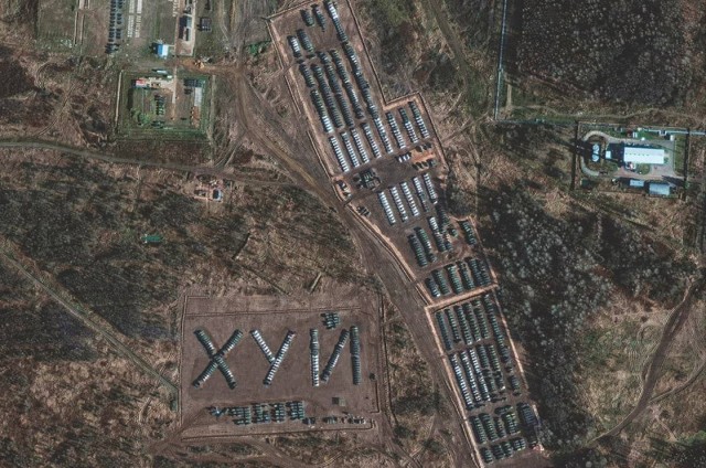 Свежие спутниковые снимки российских войск на границе с Украиной