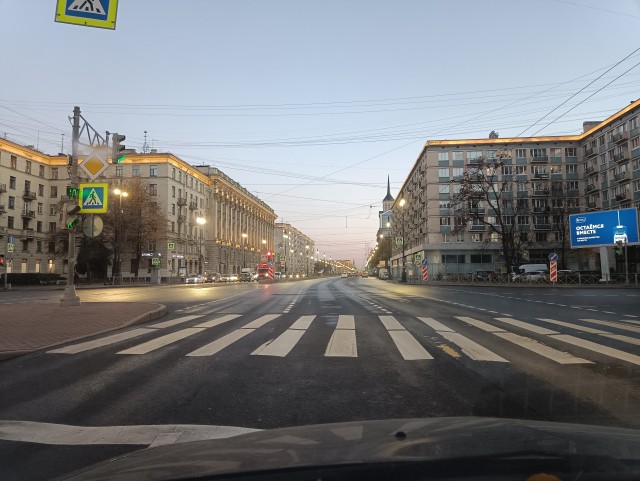 Вечер  в Питере. Прямо сейчас