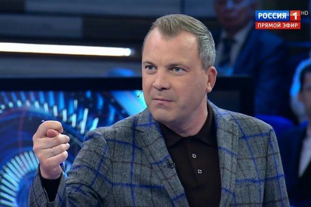 Телеведущий «России 1» Евгений Попов призвал депутатов прекратить «кошмарить народ»