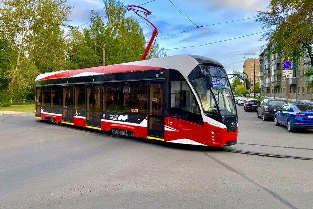 На выставке «Иннопром» показали троллейбус «Синара-6254»