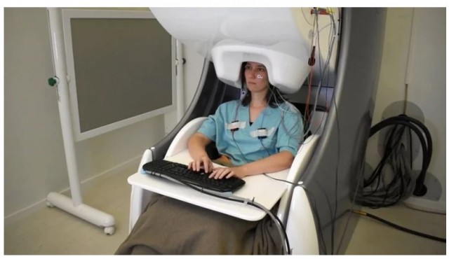 Meta* создала сканер мозга на основе ИИ, который превращает ваши мысли в текст