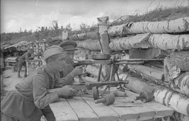 Фотографии из прошлого нашей страны – 139