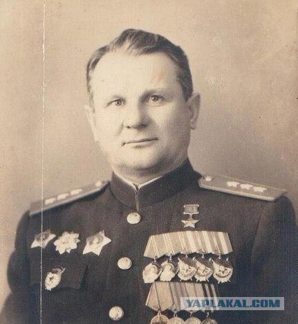 Человек, настоящий Батя