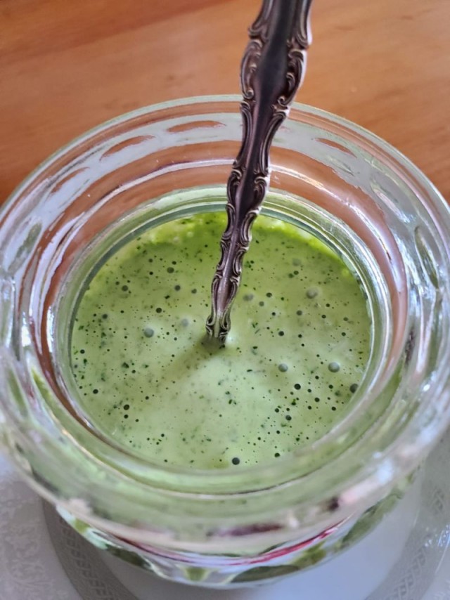 Сардины с зеленым майонезом. С Днем Рождения Люда Vinodelprofi.