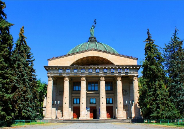 Живу в Волгограде