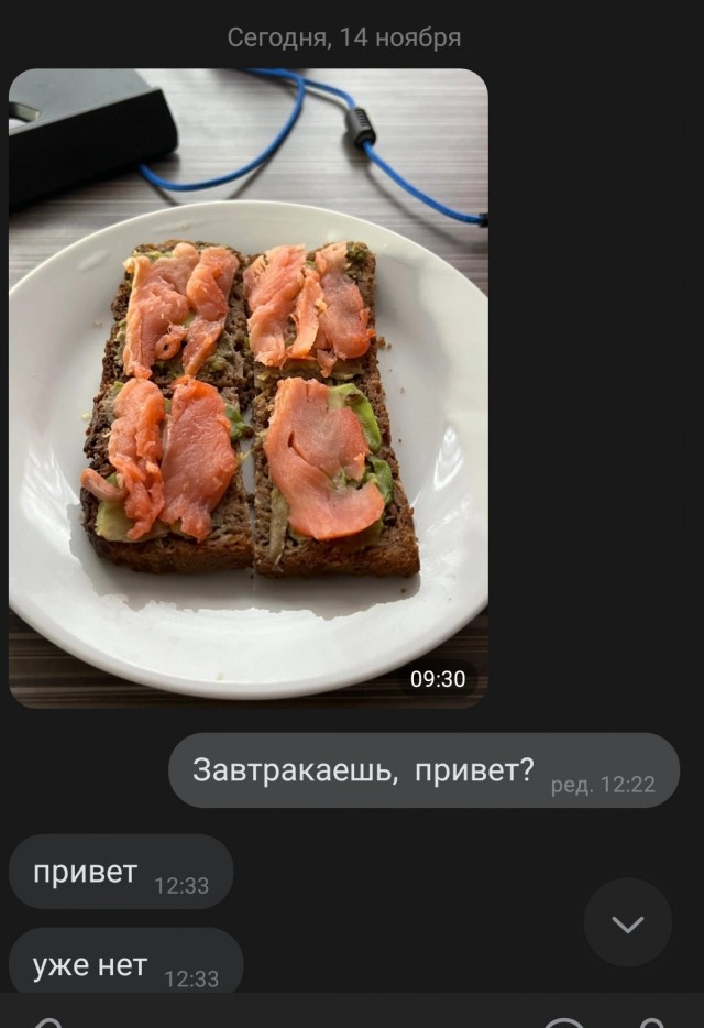- Зачем брать ипотеку, когда теща одна в трешке? Разменяйтесь и хватит нам на однушку, - не успокаивается муж