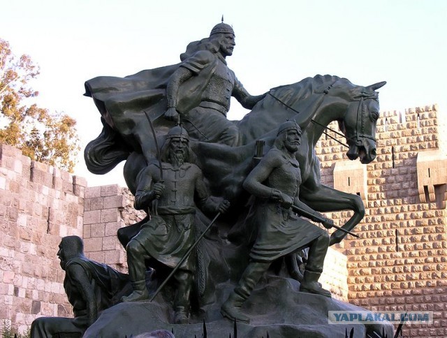 У гроба Папы Иоанна Павла II