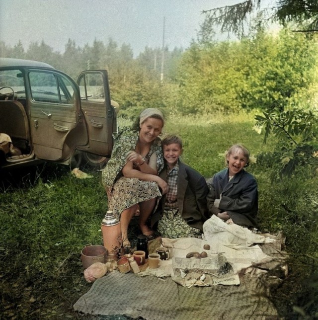 Фотографии из прошлого нашей страны - 33