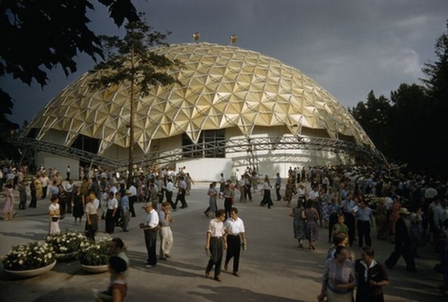 Прогулка по Москве 1959 года. Архивные снимки столицы 65-летней давности