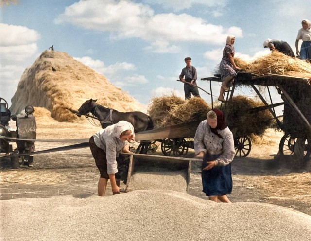 ​ Фотографии из прошлого нашей страны – 111