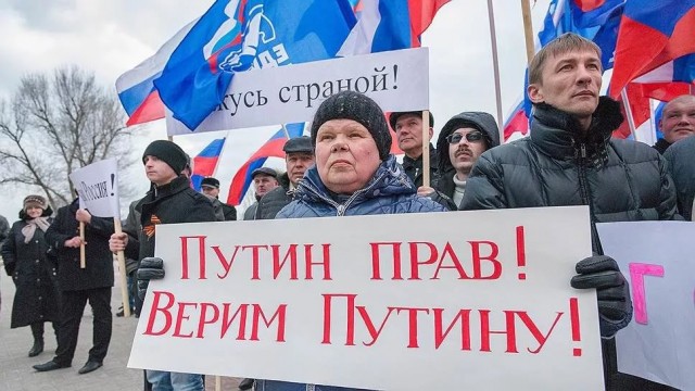 Путин призвал не задирать тарифы в системе ЖКХ