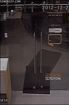 Когда зашёл не в ту дверь