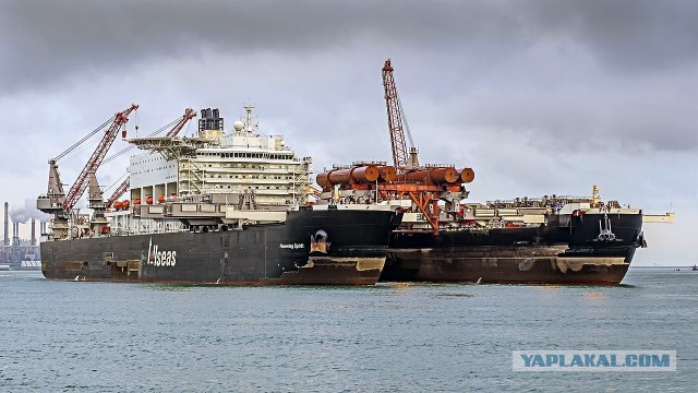 Pioneering Spirit:  демонтаж нефтебуровых платформ