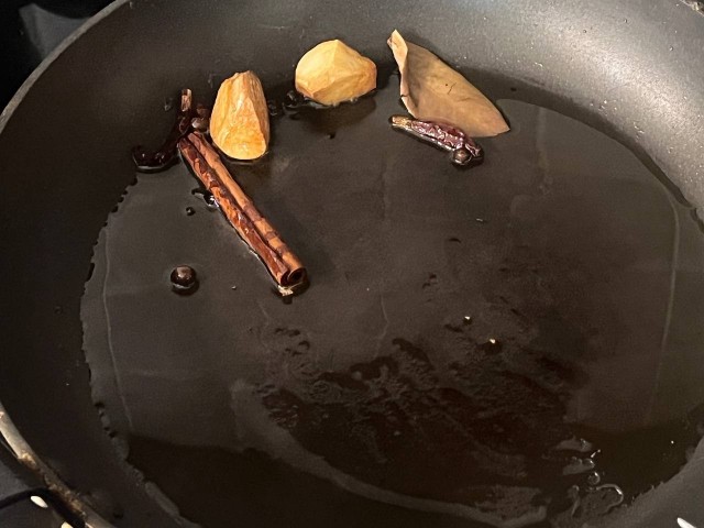 Макароны с соусом аррабиата
