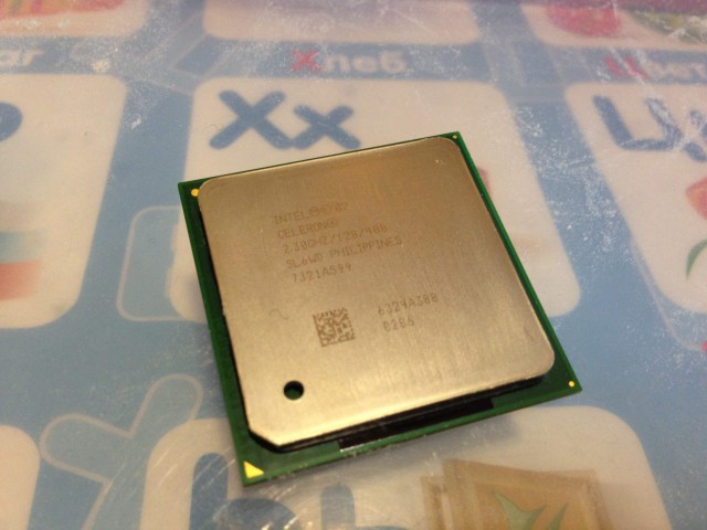 Хотел потратиться на брелок, но потом решил: