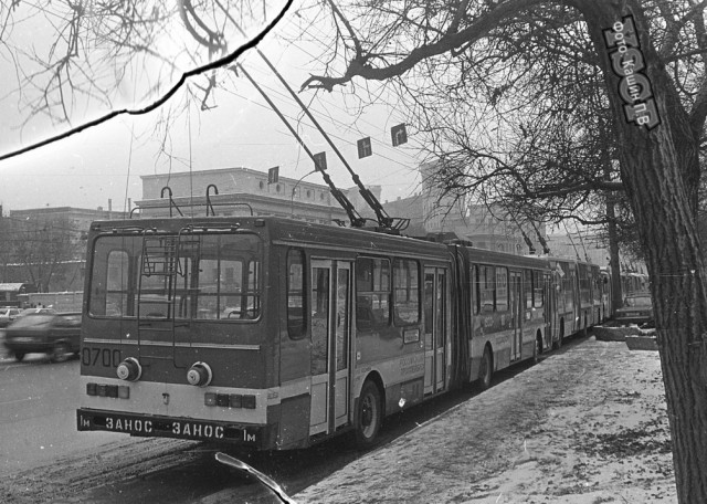 Игра на ЯПе: Угадай АВТО-8