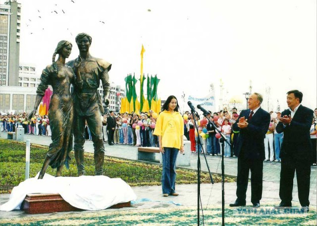 Бронзовые сиськи и жопа