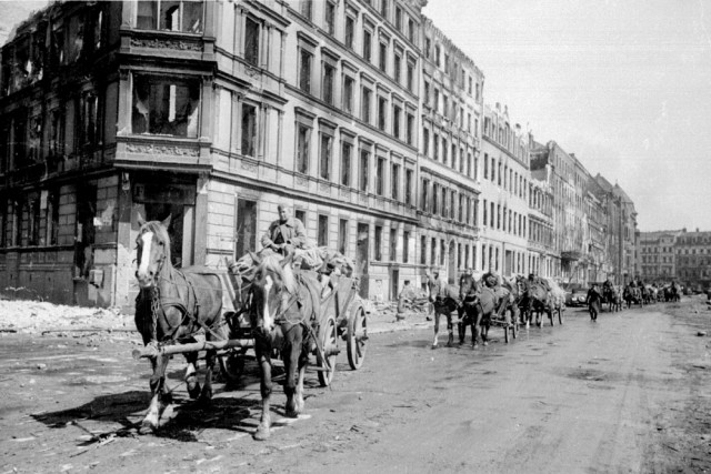Берлинская операция. Апрель - май 1945 года.