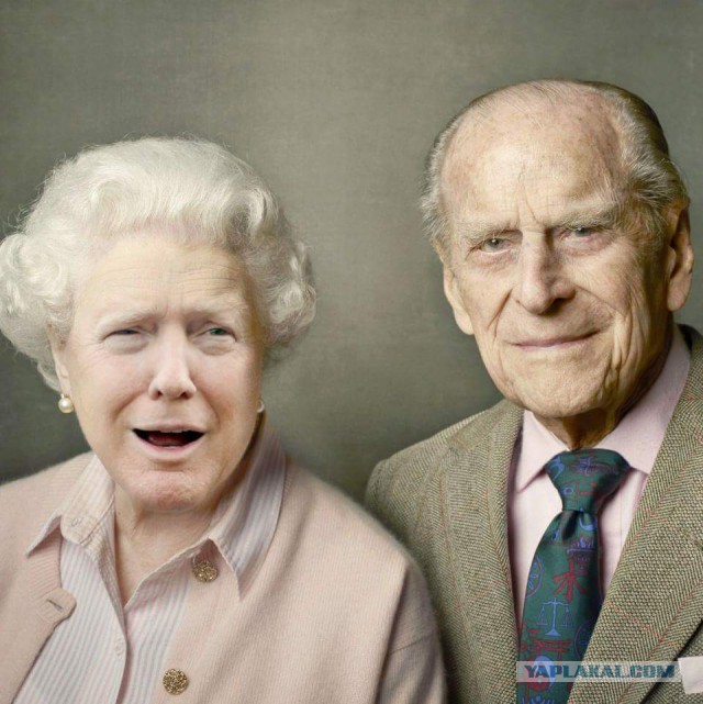Я не знаю, кто ты, загадочный человек, прифотошапливающий лицо Трампа к фотографиям Елизаветы II, но тебе нужно остановиться