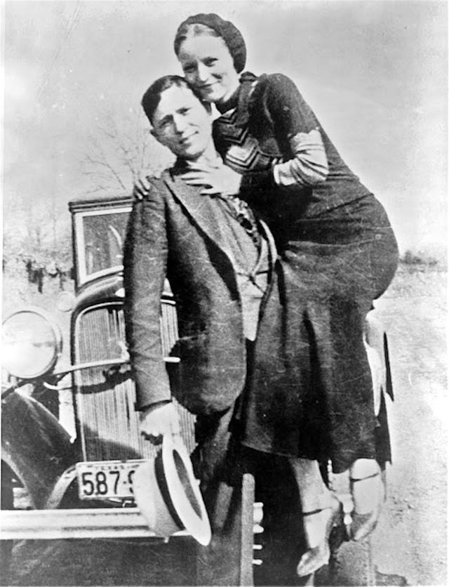 История в фотографиях