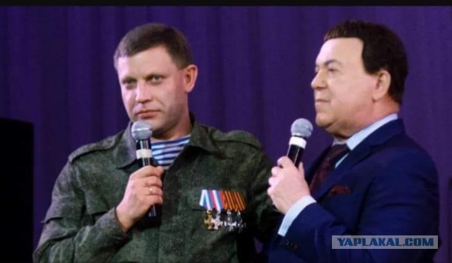 Глава ДНР Александр Захарченко убит в центре Донецка при покушении в кафе "Сепар"