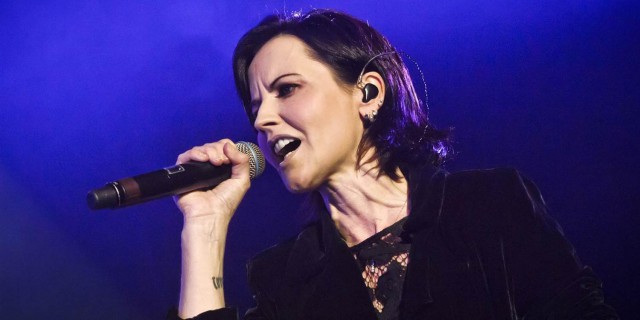 Назвали причину смерти вокалистки The Cranberries