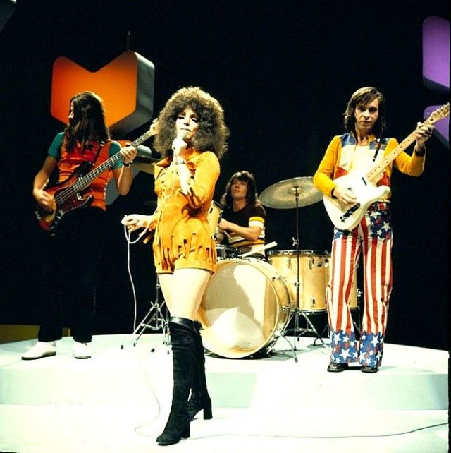 Альтернативная биография легендарной группы SHOCKING BLUE