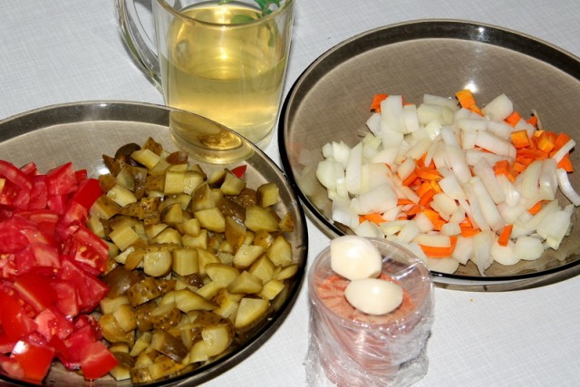Рассольник с куриными пупками