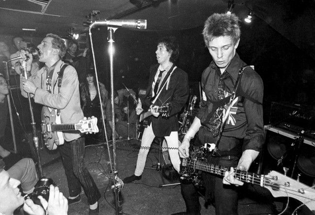 Музыка и музыканты: The Clash