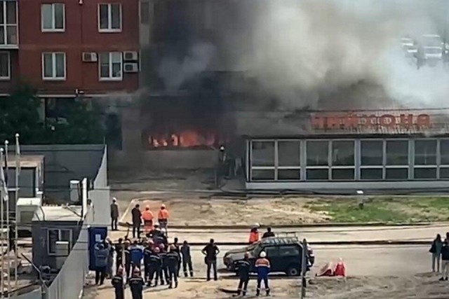 В Петербурге сгорела «Чайхона»
