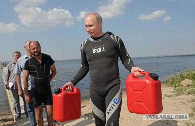 Путин провел совещание по обеспечению топливом внутреннего рынка