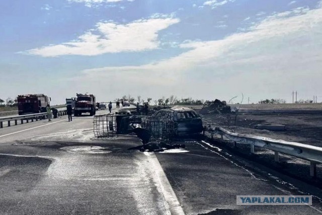 ДТП с грузовиком и автобусом на трассе под Ростовом погибли 3 человека.