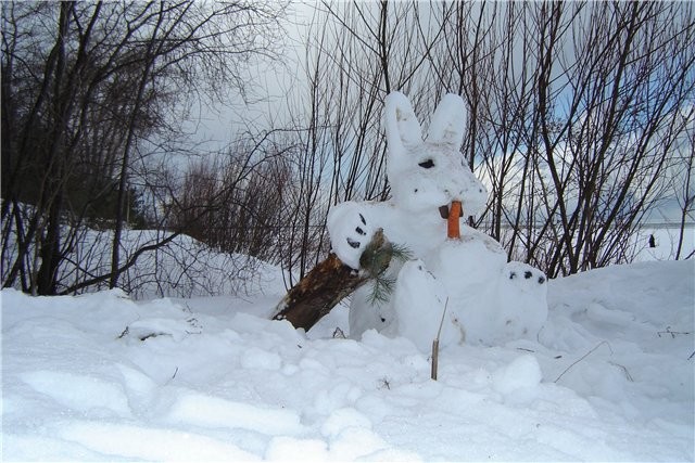 А зайцы тают по весне