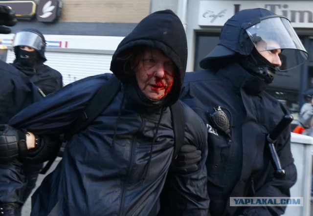 Открытие европейского центробанка во Франкфурте.