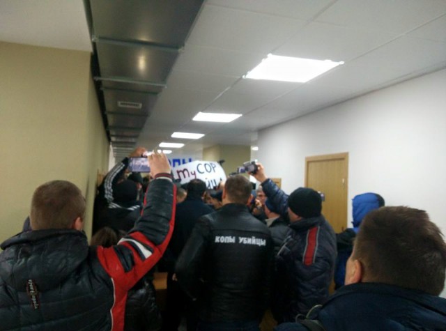 Автомайдан свергает Авакова