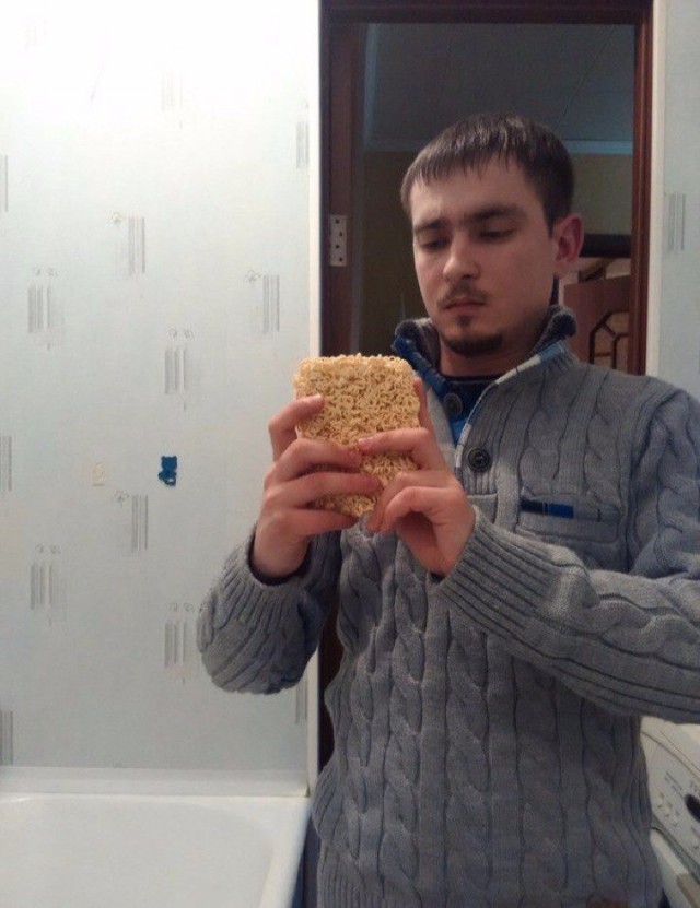 Тупой, местами чёрный юмор. Не для всех!